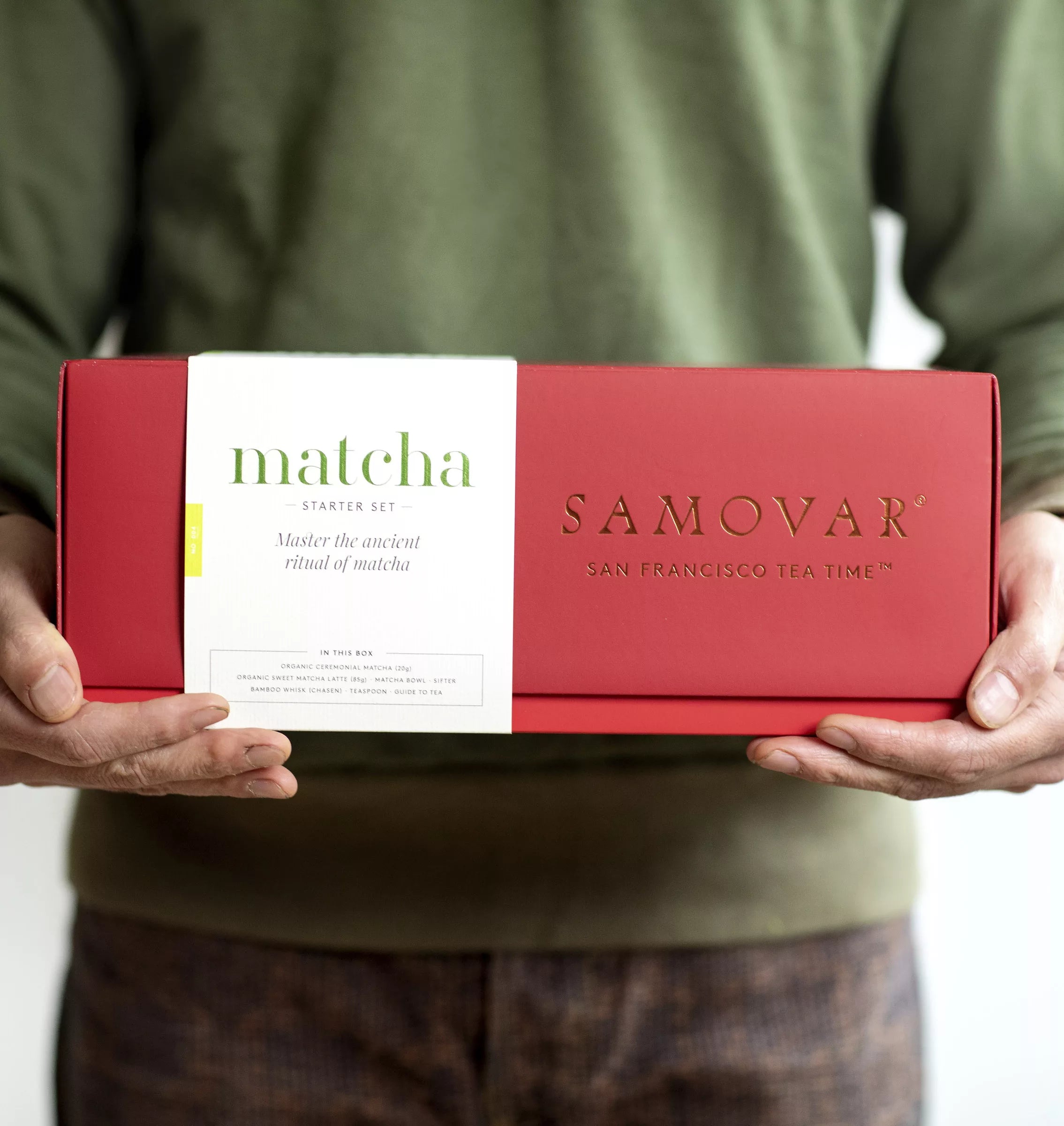 Matcha Starter Set - In Hands