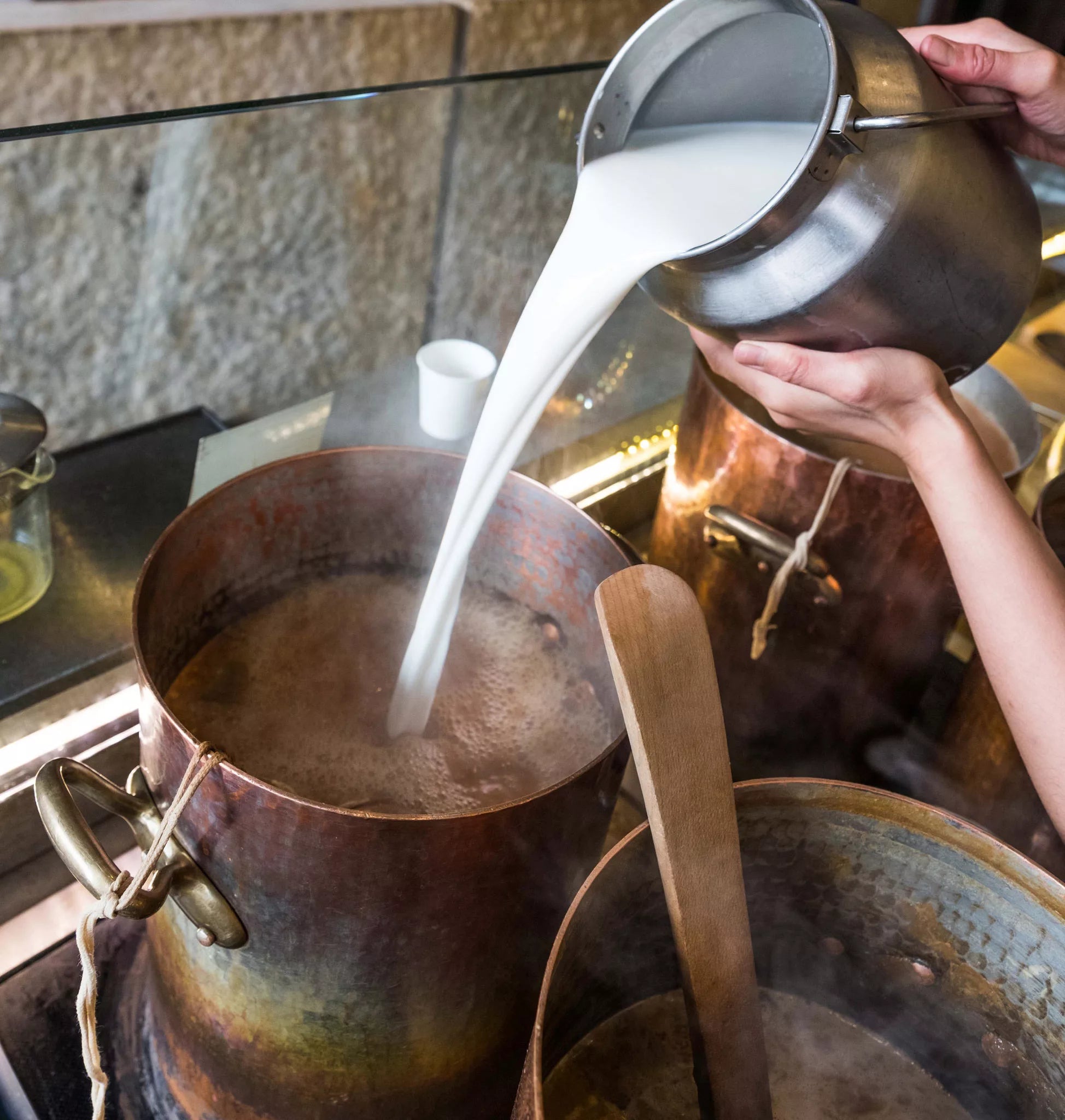 Adding whole milk to Samovar Masala Chai